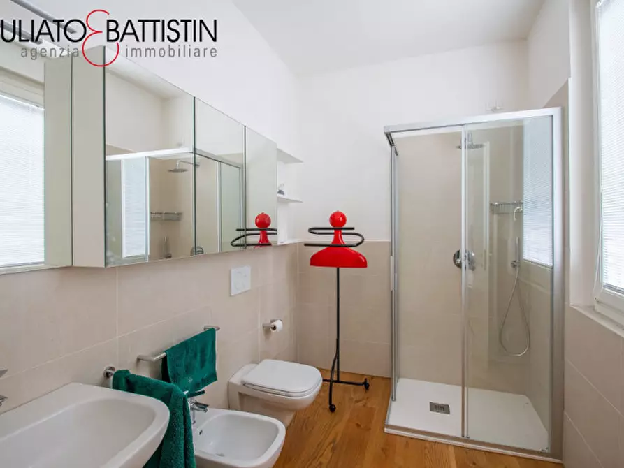 Immagine 9 di Appartamento in vendita  in Contra' Muscheria a Vicenza