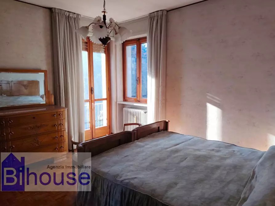 Immagine 12 di Villa in vendita  a Cossato