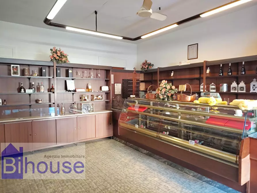 Immagine 23 di Villa in vendita  a Cossato