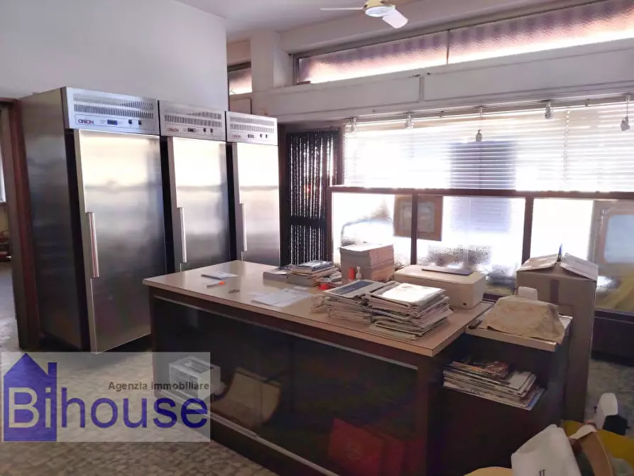 Immagine 24 di Villa in vendita  a Cossato