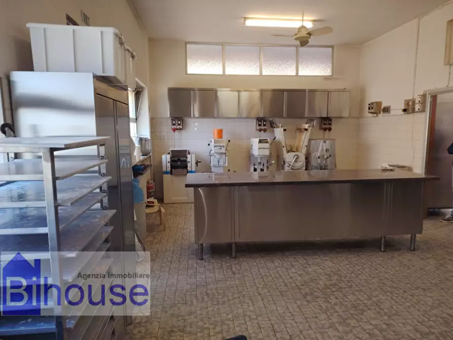 Immagine 26 di Villa in vendita  a Cossato