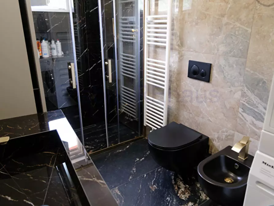 Immagine 15 di Appartamento in vendita  in Via della Visitazione - Mariaheimweg a Bolzano