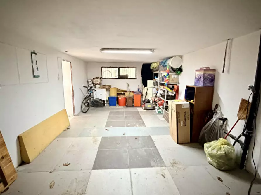 Immagine 16 di Casa bifamiliare in vendita  in Via Vanezza, 48 a Correzzola
