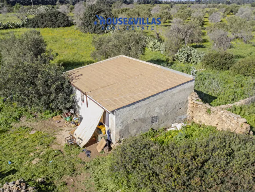 Immagine 6 di Villa in vendita  in calamosche a Noto