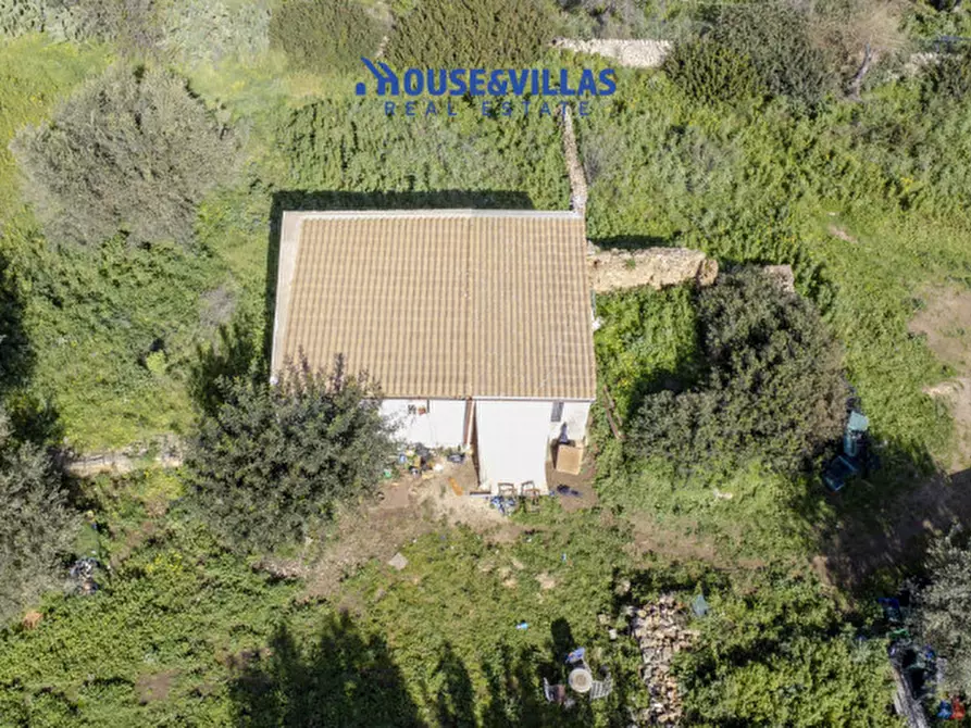 Immagine 9 di Villa in vendita  in calamosche a Noto