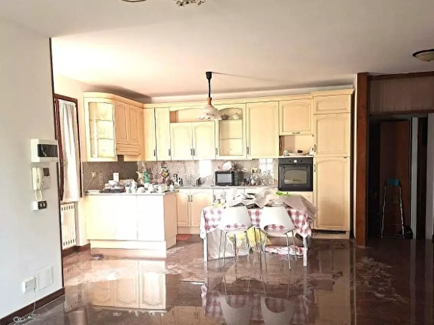 Immagine 4 di Casa bifamiliare in vendita  a Selvazzano Dentro