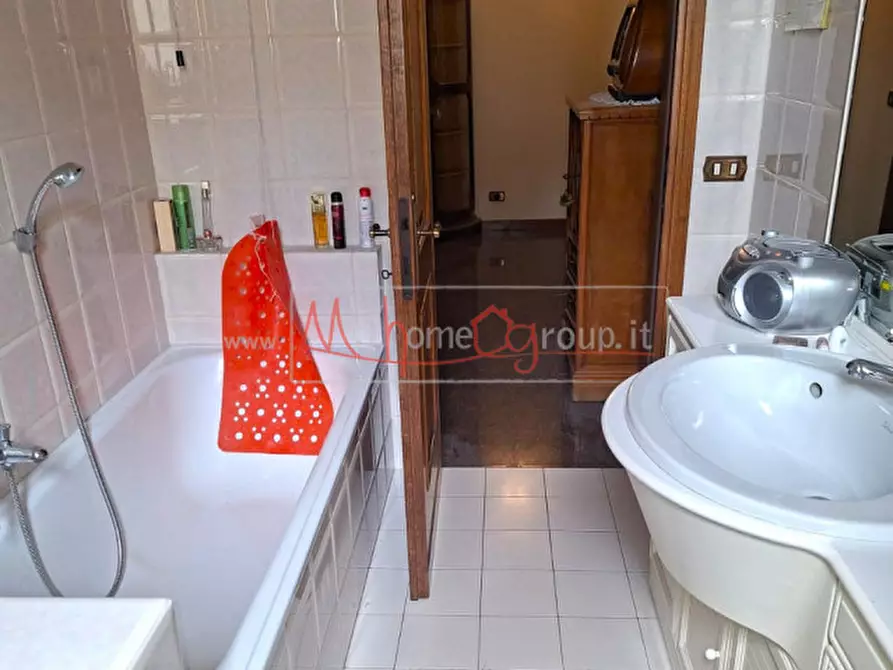 Immagine 12 di Casa bifamiliare in vendita  a Selvazzano Dentro