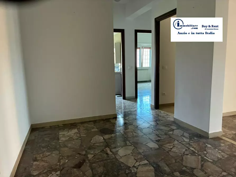 Immagine 8 di Appartamento in vendita  in VIA CANDIDO DE ANGELIS a Anzio