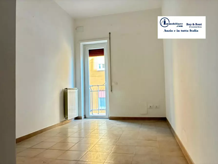 Immagine 14 di Appartamento in vendita  in VIA CANDIDO DE ANGELIS a Anzio