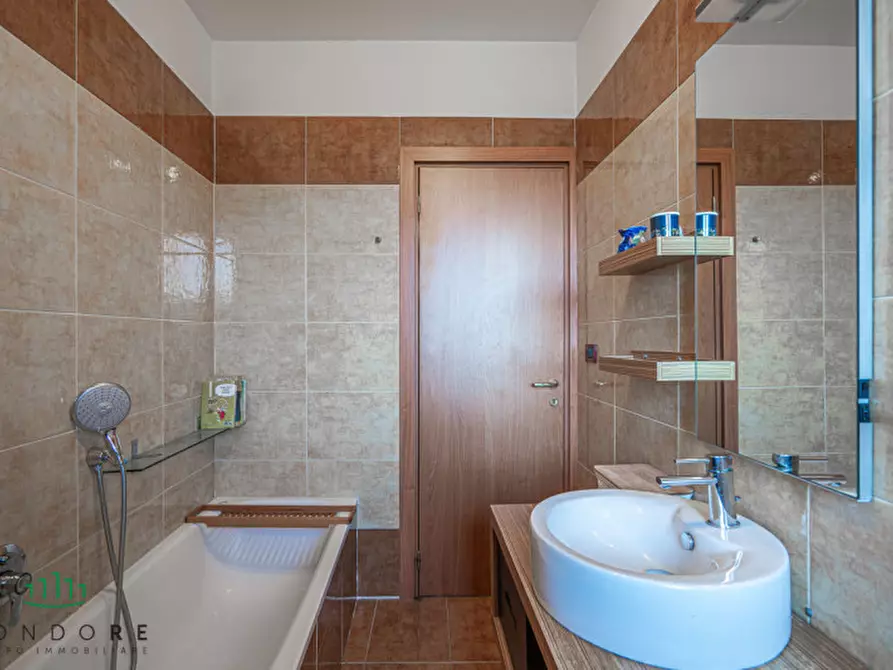 Immagine 53 di Villetta a schiera in vendita  in Via F. Mitterrand a Monte San Pietro