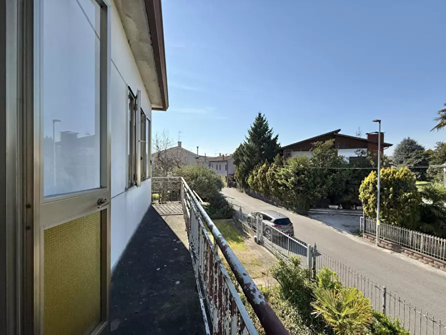 Immagine 17 di Casa indipendente in vendita  in Via Assisi a Solesino