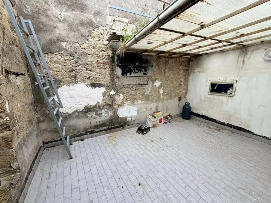 Immagine 10 di Appartamento in affitto  in via San Filippo e Giacomo 27 a Napoli