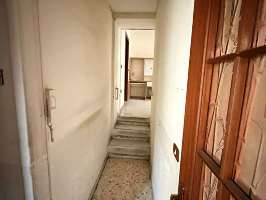 Immagine 12 di Appartamento in affitto  in via San Filippo e Giacomo 27 a Napoli