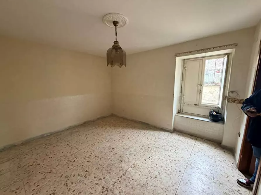 Immagine 16 di Appartamento in affitto  in via San Filippo e Giacomo 27 a Napoli