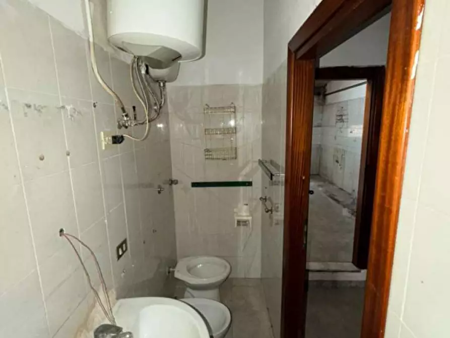 Immagine 25 di Appartamento in affitto  in via San Filippo e Giacomo 27 a Napoli