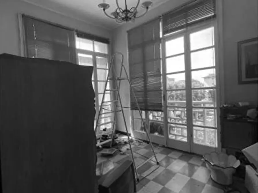 Immagine 9 di Appartamento in vendita  in Via Filippo Turati 6 a Massa