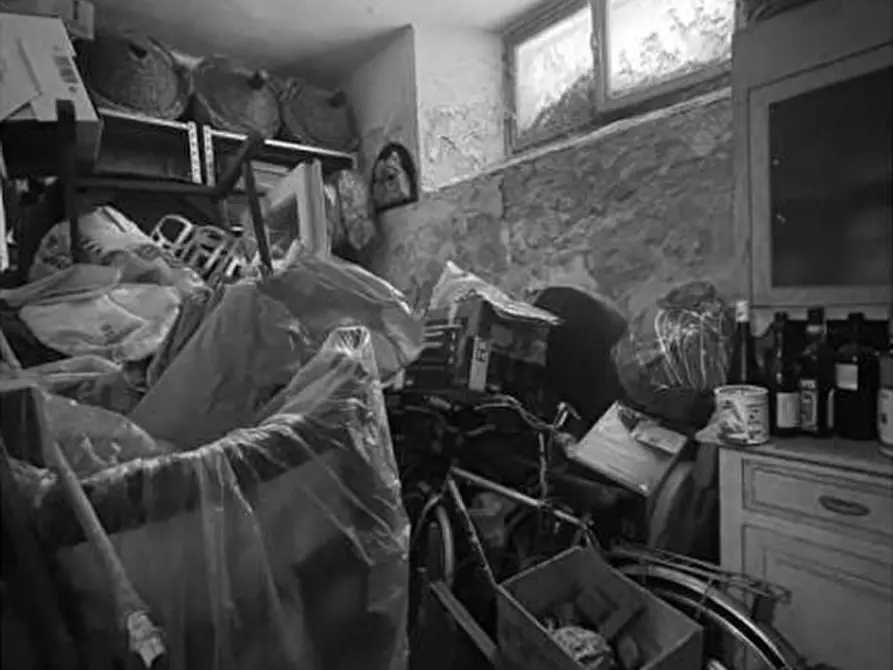 Immagine 13 di Appartamento in vendita  in Via Filippo Turati 6 a Massa