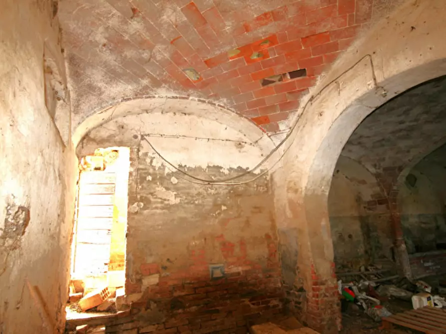 Immagine 18 di Rustico / casale in vendita  a Sinalunga
