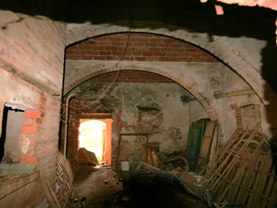 Immagine 28 di Rustico / casale in vendita  a Sinalunga