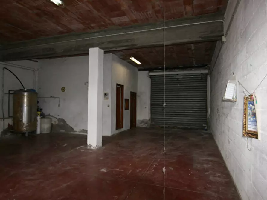 Immagine 5 di Villetta a schiera in vendita  a Sinalunga