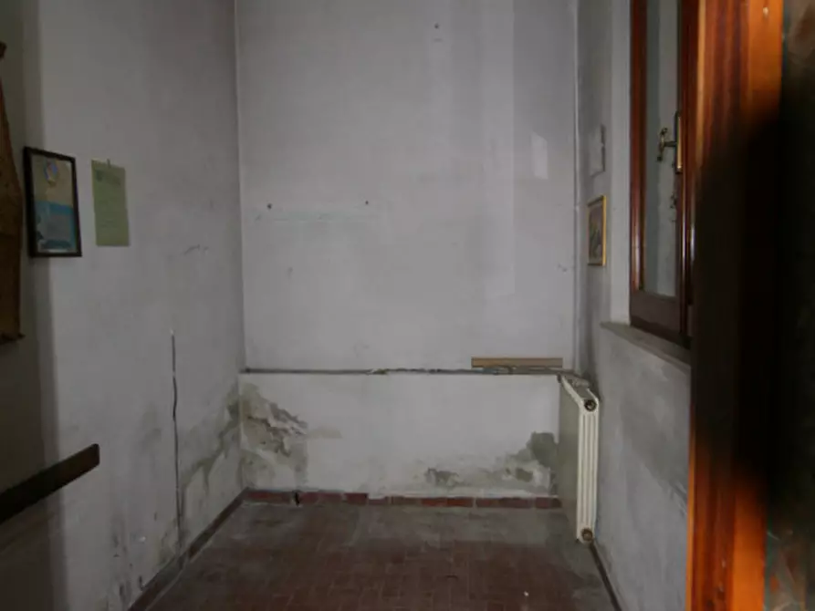 Immagine 7 di Villetta a schiera in vendita  a Sinalunga