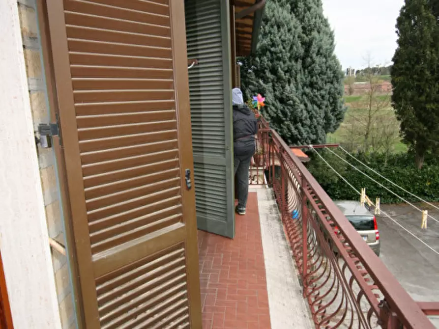 Immagine 24 di Villetta a schiera in vendita  a Sinalunga