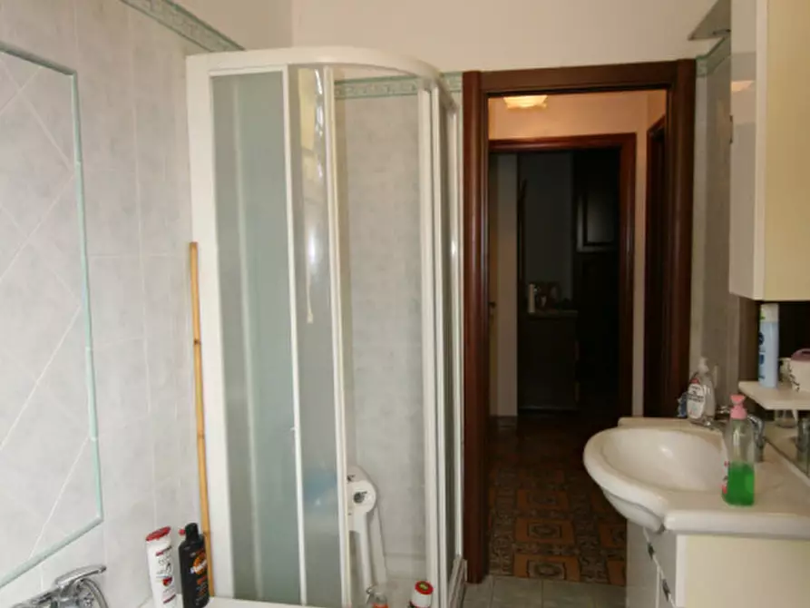 Immagine 32 di Villetta a schiera in vendita  a Sinalunga
