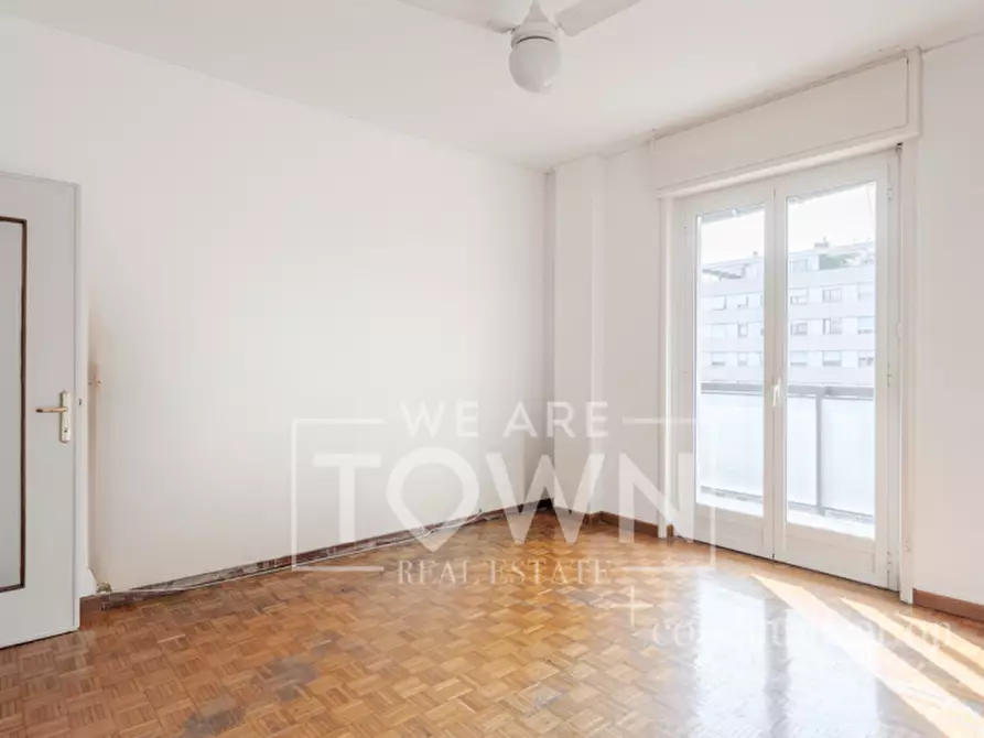 Immagine 5 di Appartamento in vendita  in Via Plinio 59 a Milano