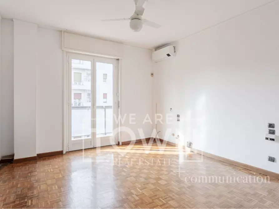 Immagine 6 di Appartamento in vendita  in Via Plinio 59 a Milano