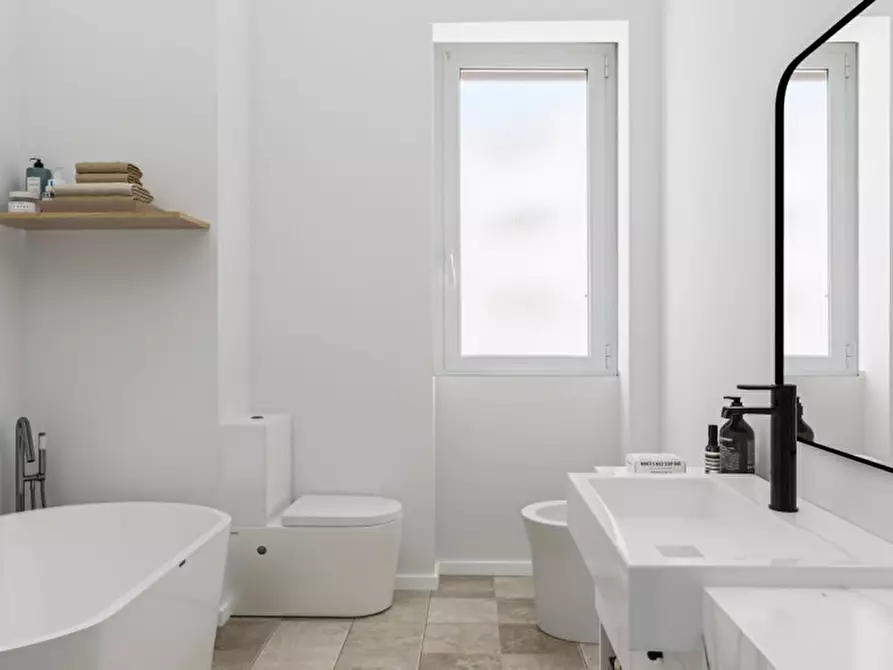 Immagine 8 di Appartamento in vendita  in Via Plinio 59 a Milano