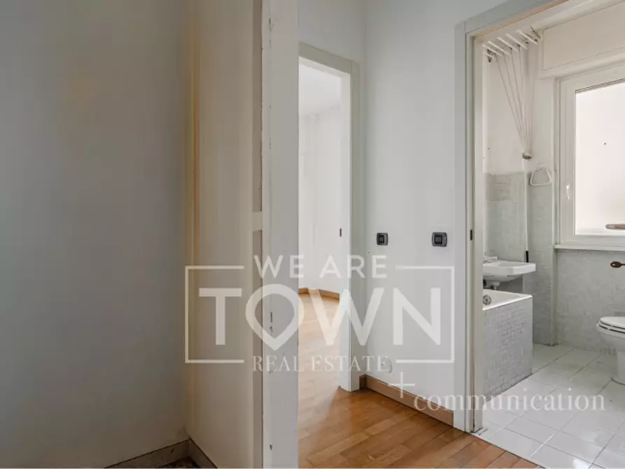 Immagine 9 di Appartamento in vendita  in Via Plinio 59 a Milano