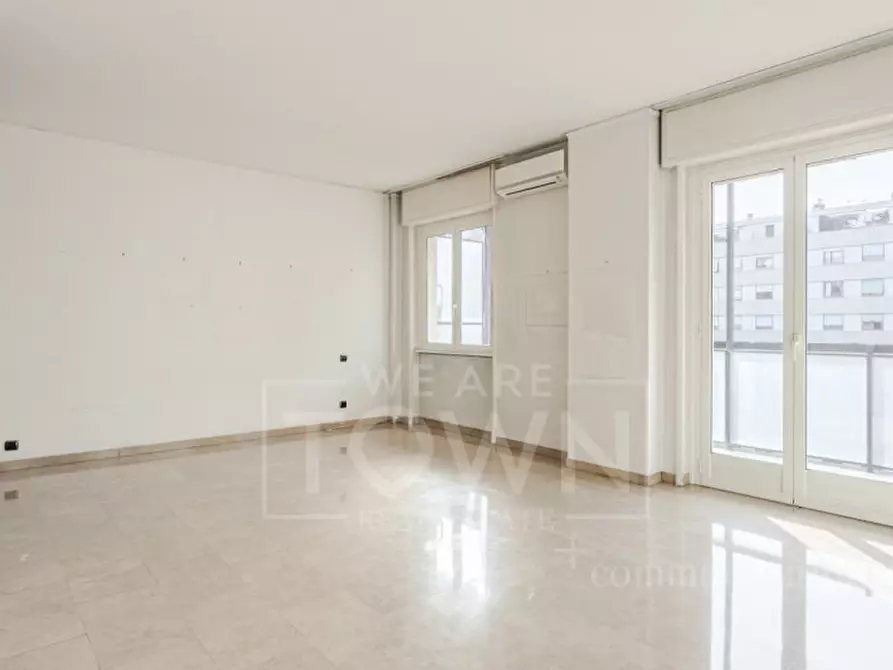 Immagine 29 di Appartamento in vendita  in Via Plinio 59 a Milano