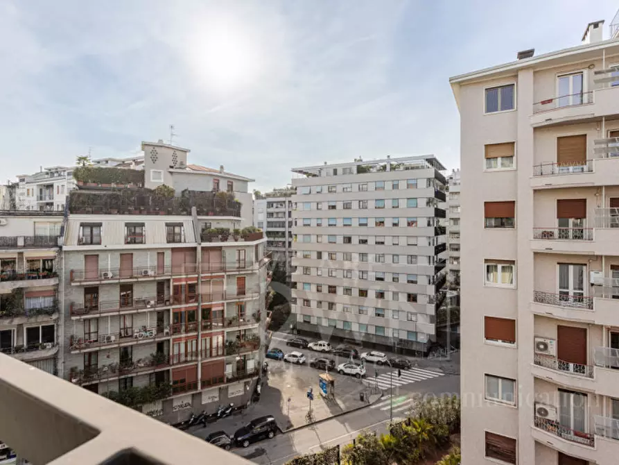 Immagine 34 di Appartamento in vendita  in Via Plinio 59 a Milano