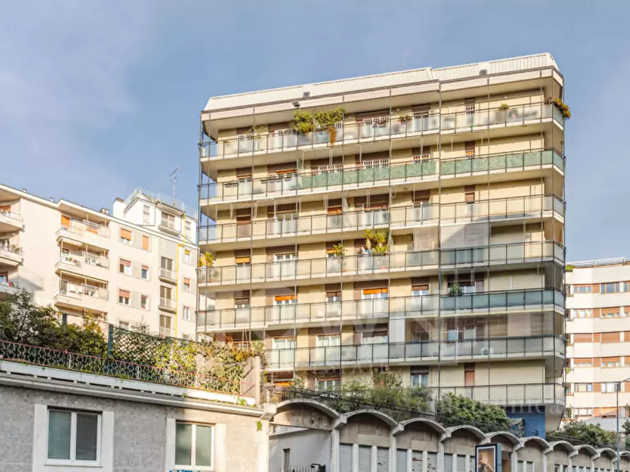 Immagine 44 di Appartamento in vendita  in Via Plinio 59 a Milano