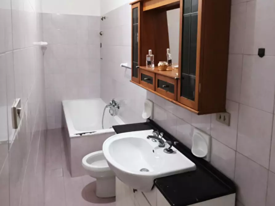 Immagine 22 di Appartamento in vendita  in Corso Garibaldi, 42 a Carini