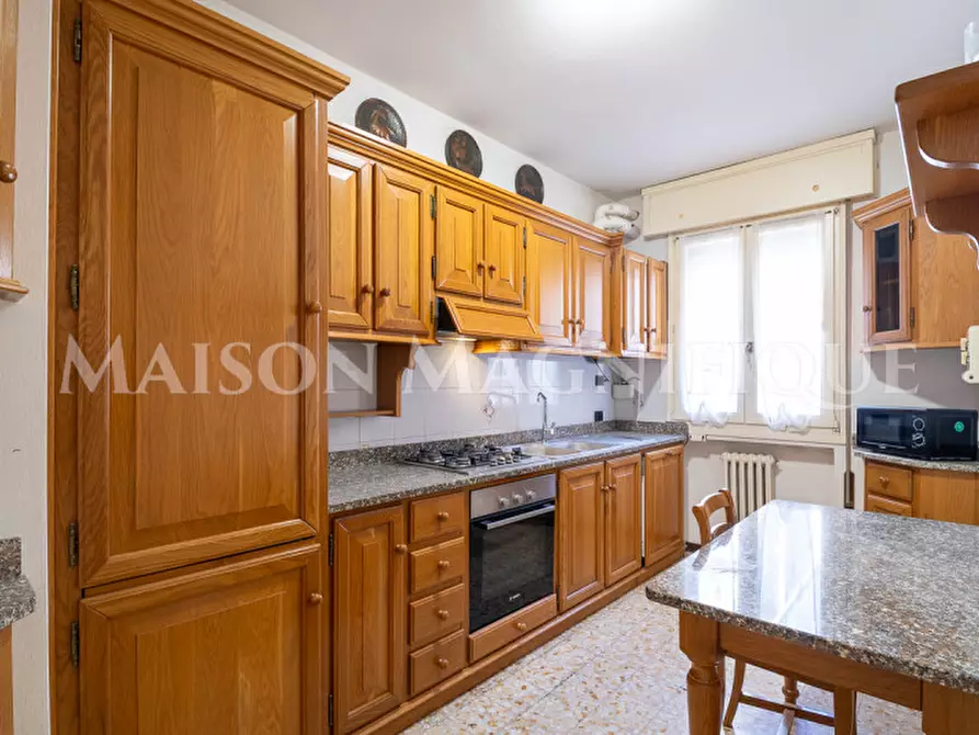 Immagine 4 di Appartamento in vendita  in Via Giuseppe Mazzini a Ferrara