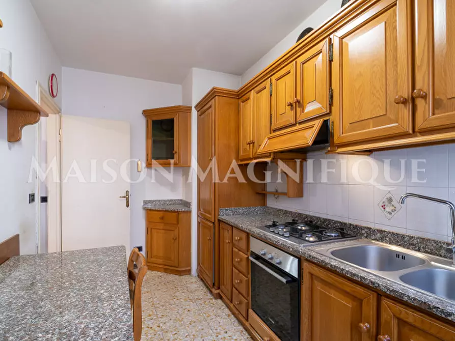 Immagine 6 di Appartamento in vendita  in Via Giuseppe Mazzini a Ferrara