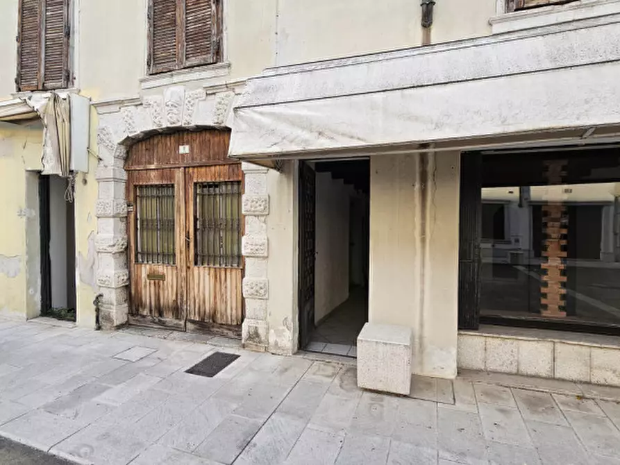 Immagine 19 di Appartamento in vendita  in via bergomas 11 a Gradisca D'isonzo