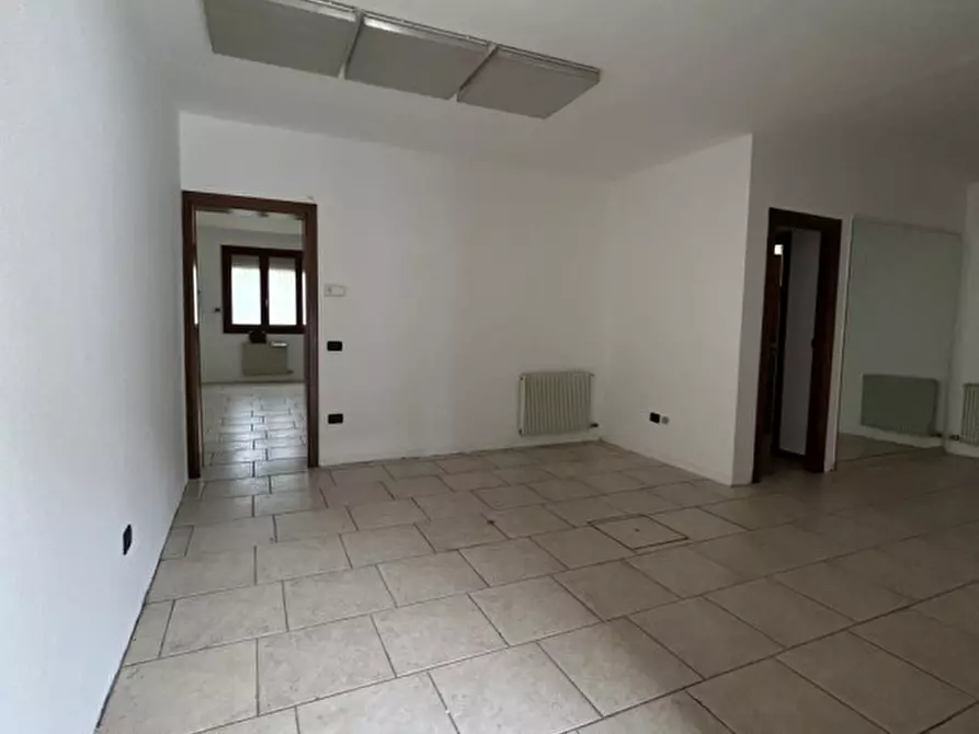 Immagine 2 di Ufficio in vendita  in Via dei Novale a Noale