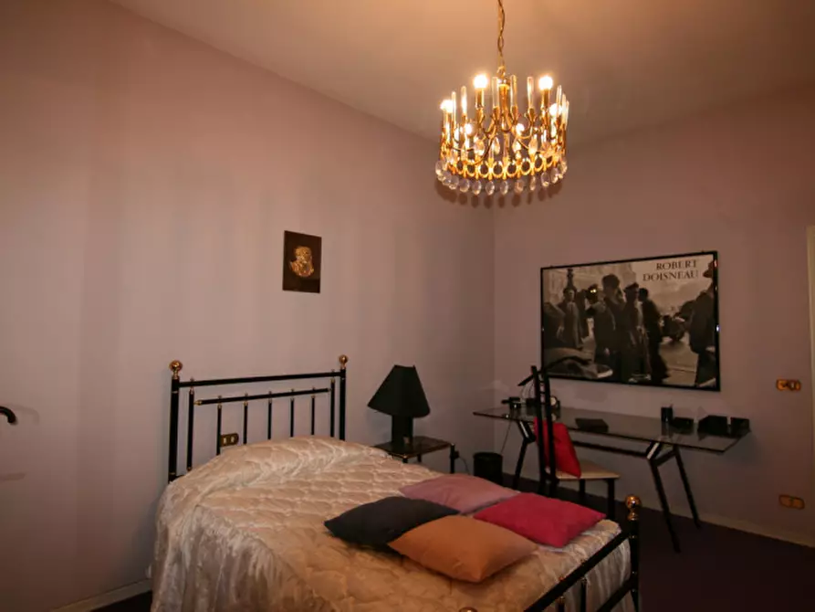 Immagine 20 di Villa in vendita  a Lucignano