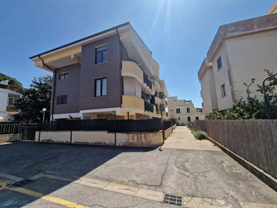 Immagine 35 di Appartamento in vendita  in Via delle Colonie a Santa Marinella