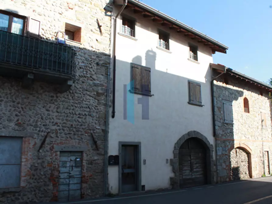 Immagine 2 di Appartamento in vendita  in Via Don Lorenzo Allegrini a Ponte San Pietro