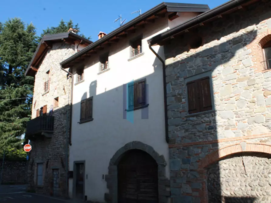 Immagine 3 di Appartamento in vendita  in Via Don Lorenzo Allegrini a Ponte San Pietro