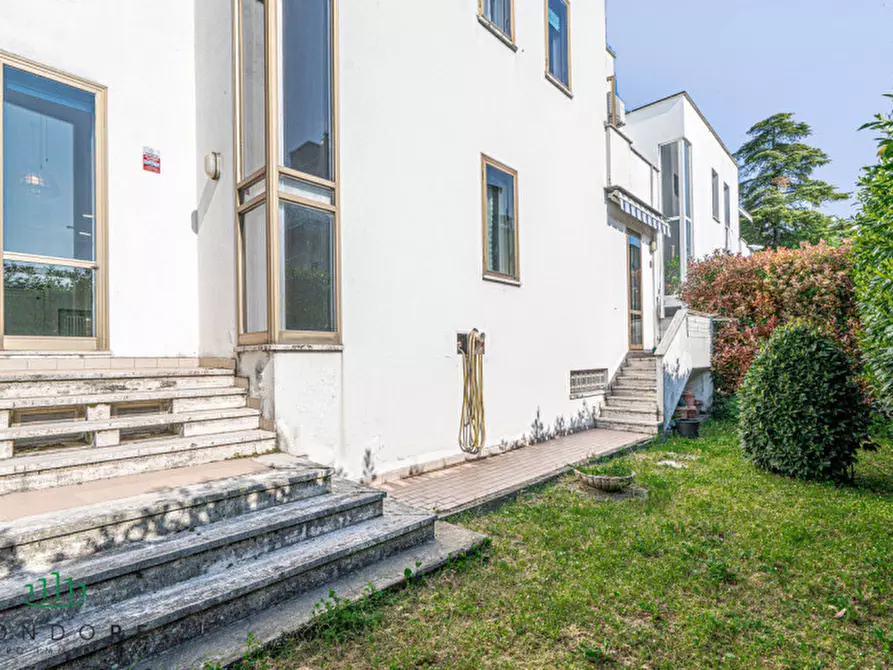 Immagine 10 di Casa trifamiliare in vendita  in via Giambologna a Casalecchio Di Reno