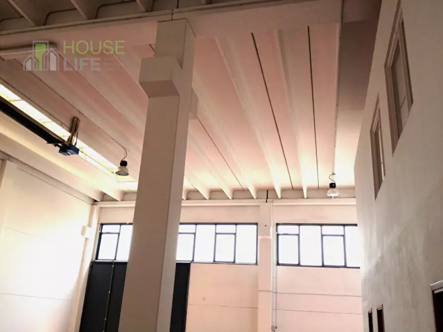 Immagine 10 di Capannone industriale in vendita  in Via Francesco Foscari a Thiene