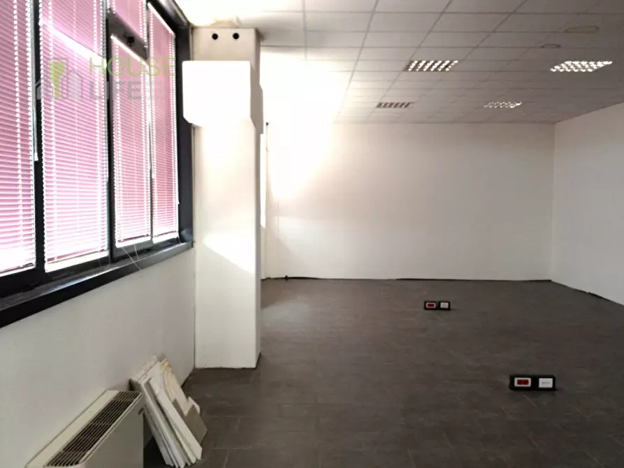 Immagine 12 di Capannone industriale in vendita  in Via Francesco Foscari a Thiene