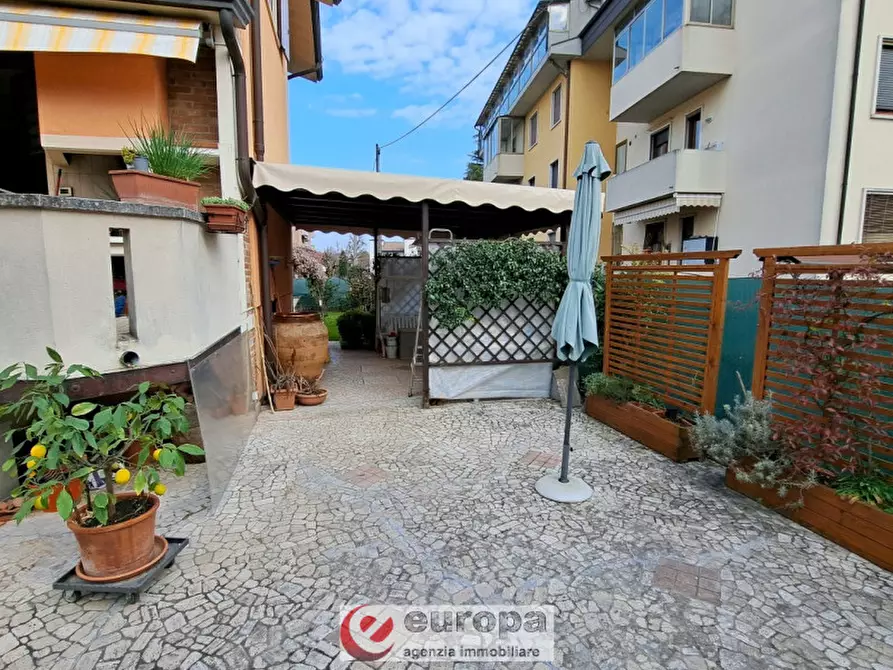 Immagine 10 di Villa in vendita  in Str. Saviabona a Vicenza