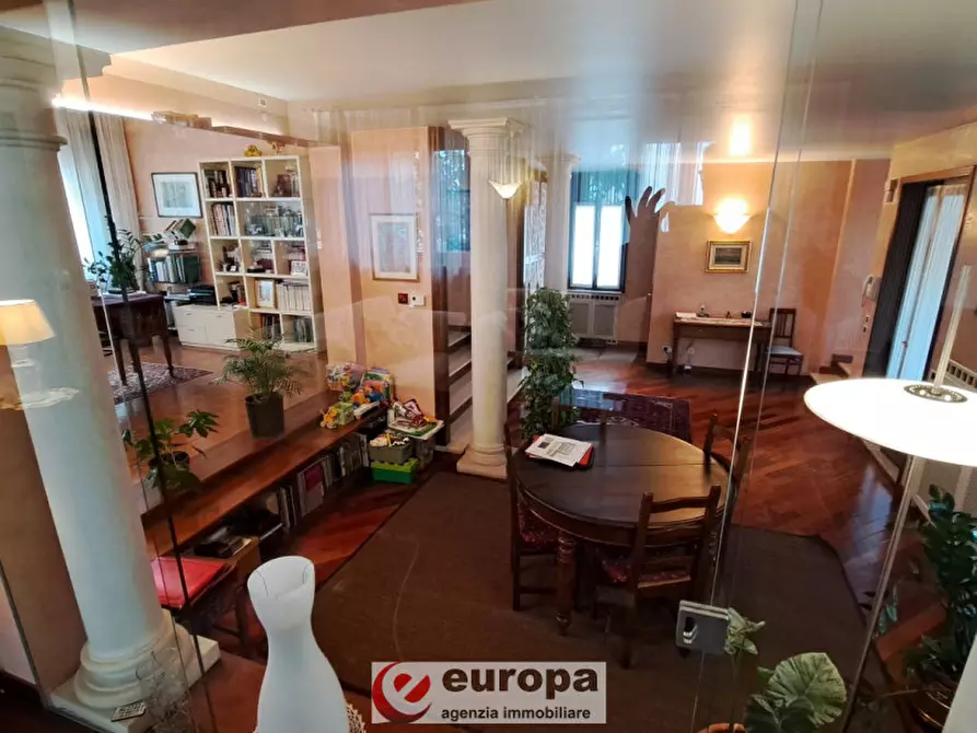 Immagine 15 di Villa in vendita  in Str. Saviabona a Vicenza