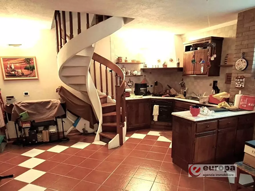 Immagine 37 di Villa in vendita  in Str. Saviabona a Vicenza