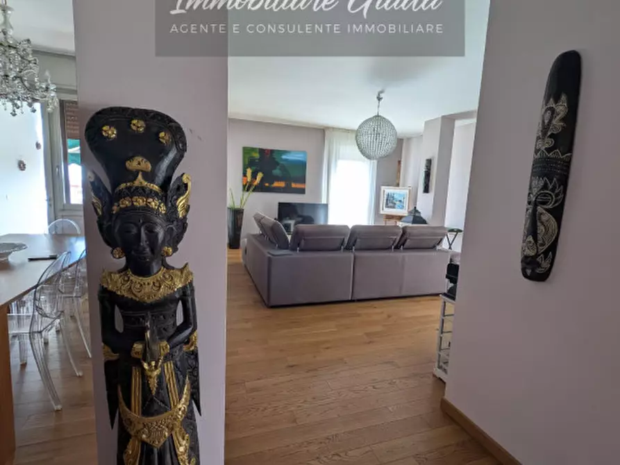 Immagine 2 di Appartamento in vendita  in Via Dante Alighieri 15 a Vittorio Veneto